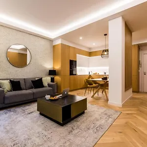 https://churruca-suite-apartment.sansebastianhotels.net